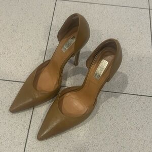 Topshop pump ~ mildly worn ~ made in Spain